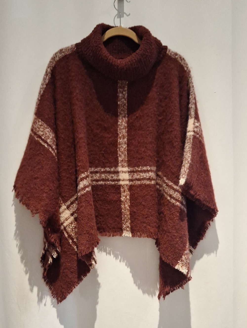Cost Plus World Market Burgandy Brown Plaid Turtleneck Fuzzy Poncho